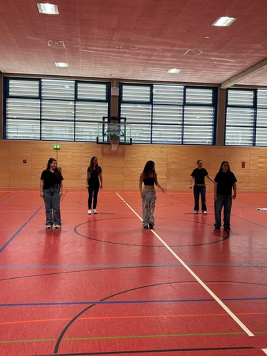 Hip-Hop-Auftritt Klasse 10 M